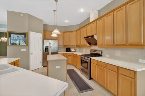 10206 Shadow Branch Drive Tampa FL 33647