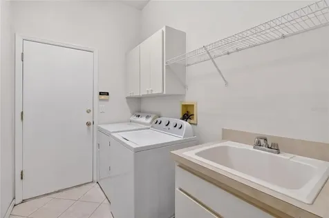 10206 Shadow Branch Drive Tampa FL 33647