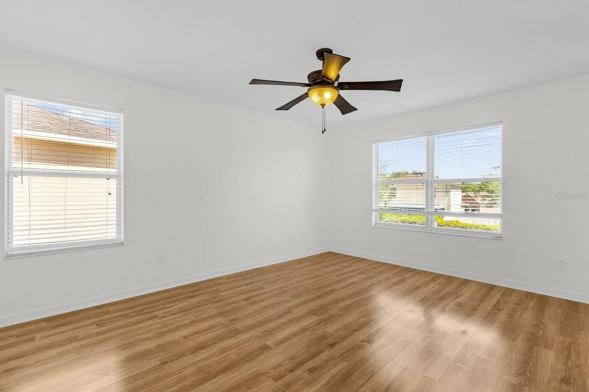 5090 NE 122nd Boulevard Oxford FL 34484