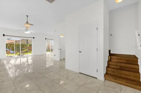 5090 NE 122nd Boulevard Oxford FL 34484