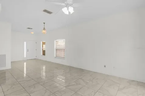 5090 NE 122nd Boulevard Oxford FL 34484