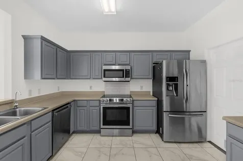 5090 NE 122nd Boulevard Oxford FL 34484