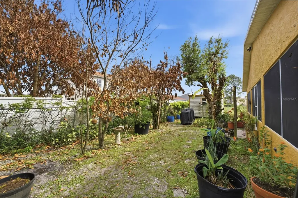 675 Basingstoke Court Poinciana FL 34758