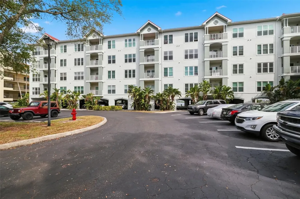 210 3rd Street W Bradenton FL 34205