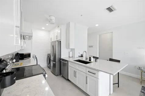 210 3rd Street W Bradenton FL 34205