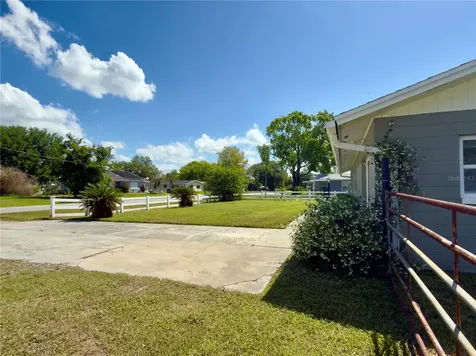 4850 Lake Shore Drive St Cloud FL 34772