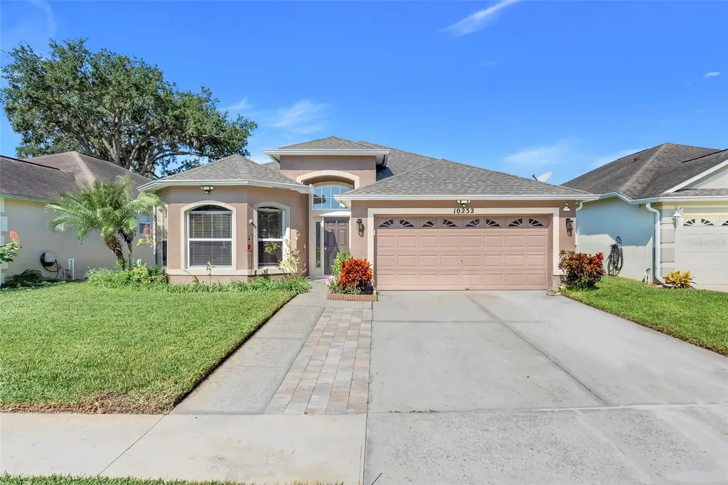 10232 Andover Point Circle Orlando FL 32825