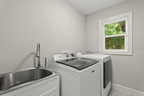 1538 Keyhole Street North Port FL 34288