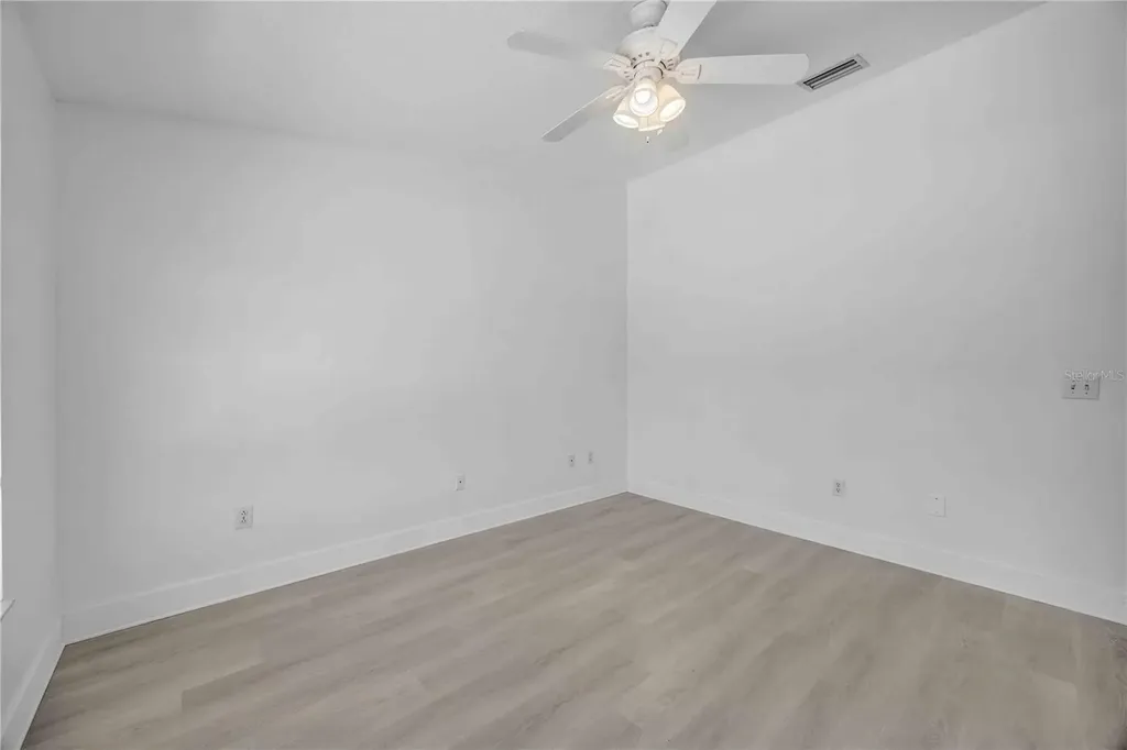 727 Kensington Lake Circle Brandon FL 33511