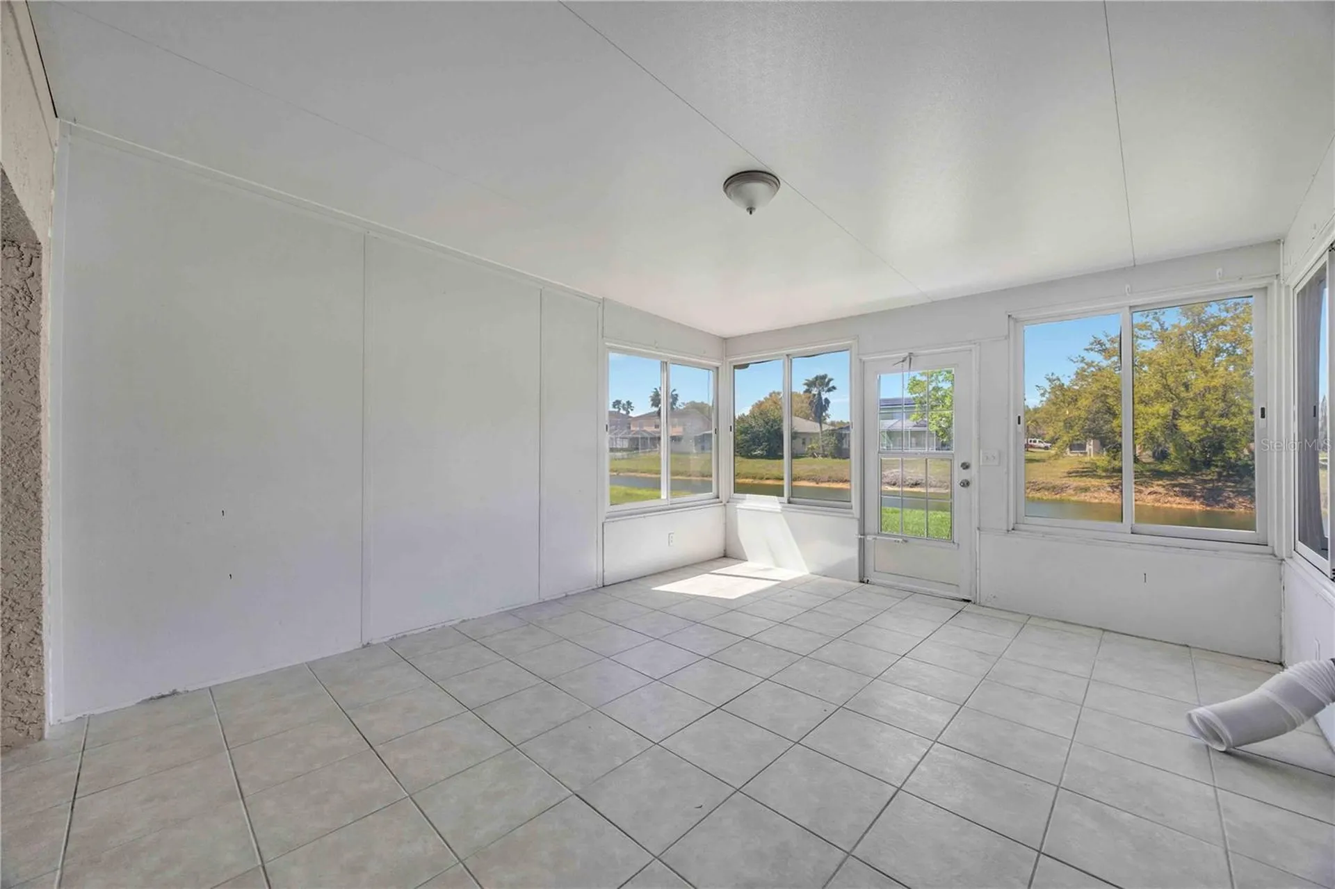 727 Kensington Lake Circle Brandon FL 33511