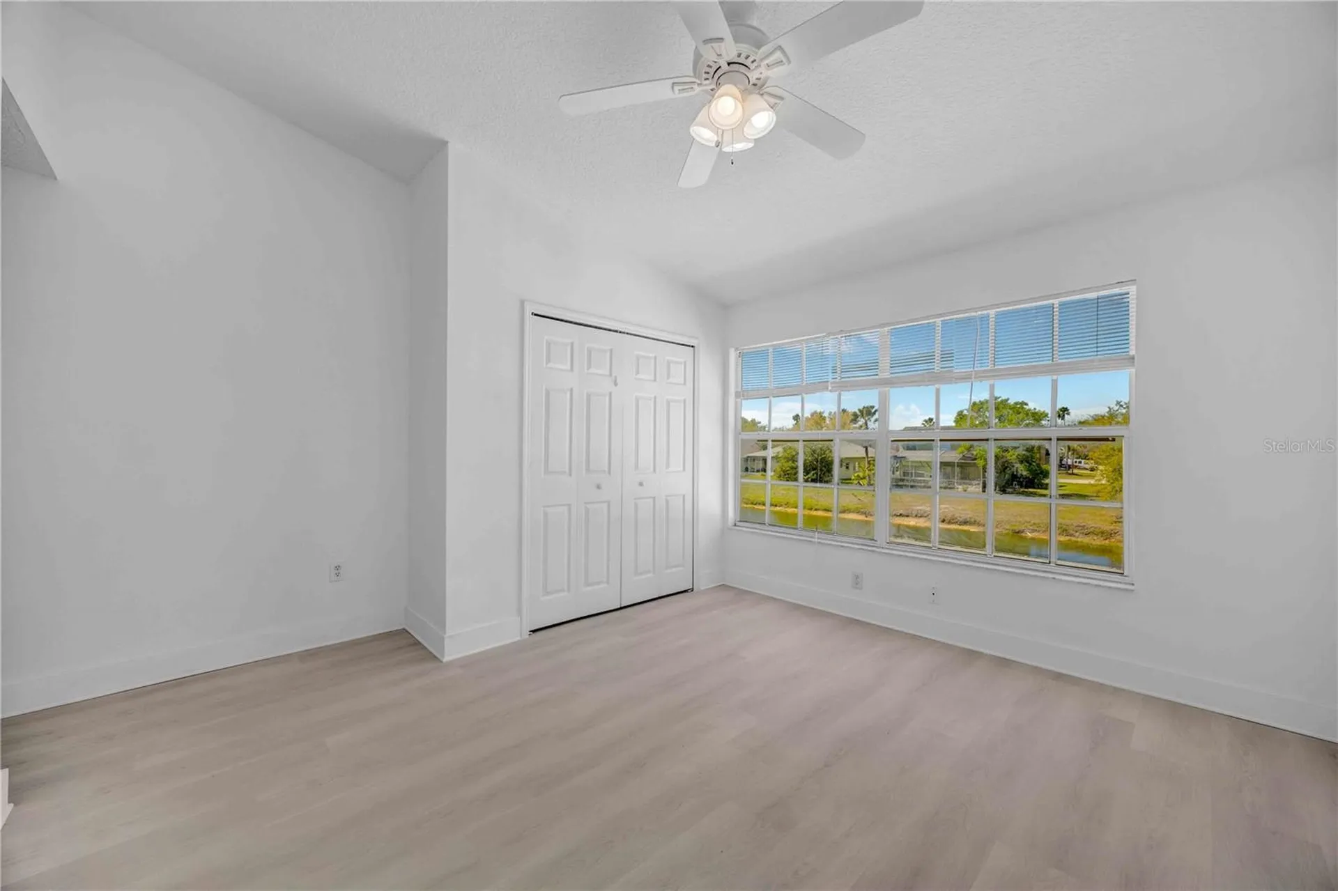 727 Kensington Lake Circle Brandon FL 33511