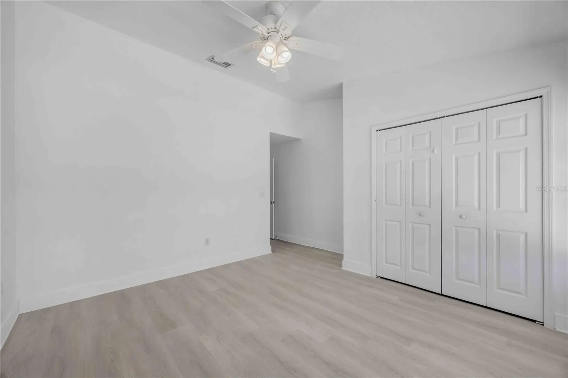 727 Kensington Lake Circle Brandon FL 33511