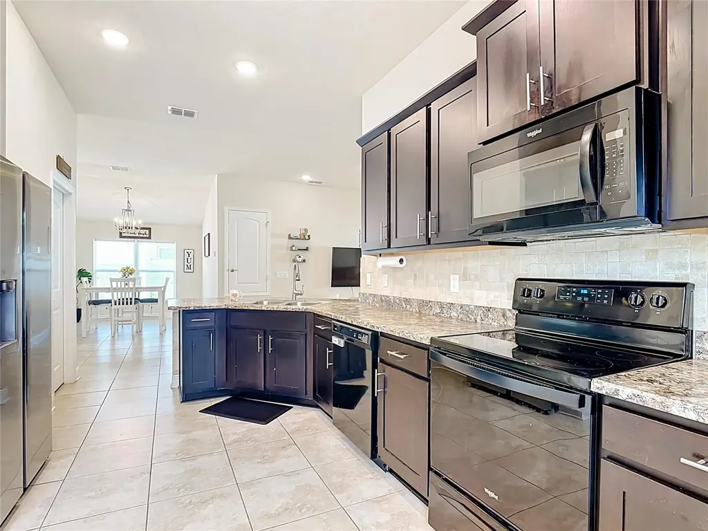 818 Landmark Hills Drive Haines City FL 33844