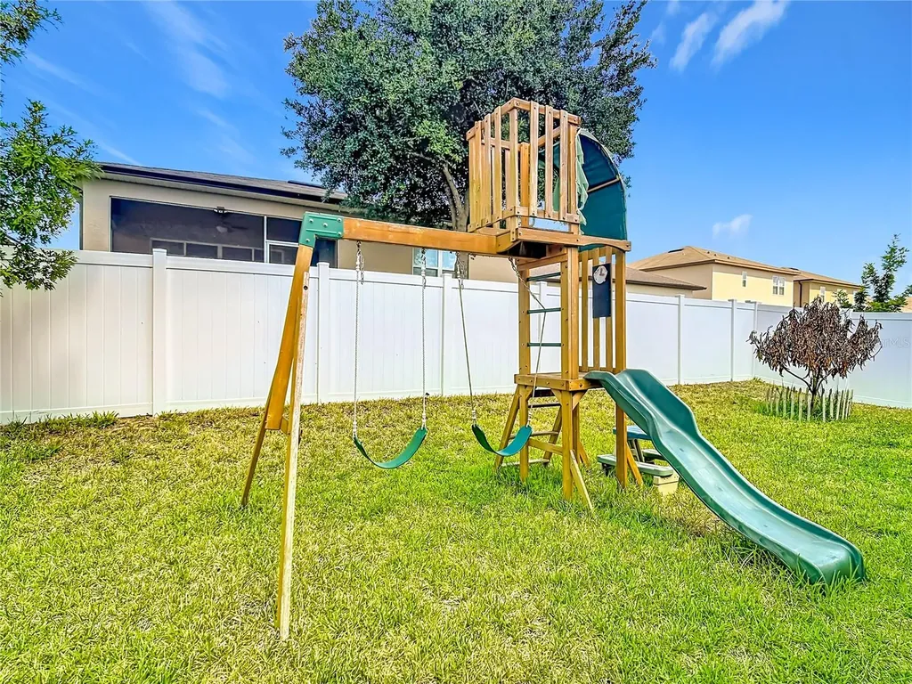 818 Landmark Hills Drive Haines City FL 33844