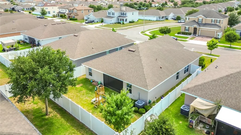 818 Landmark Hills Drive Haines City FL 33844
