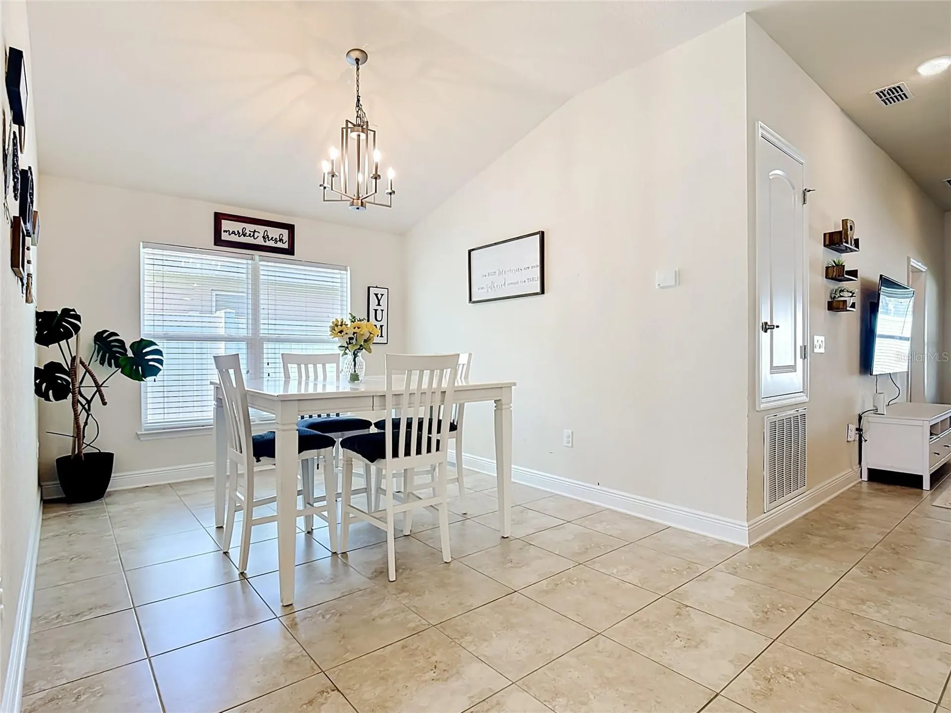 818 Landmark Hills Drive Haines City FL 33844