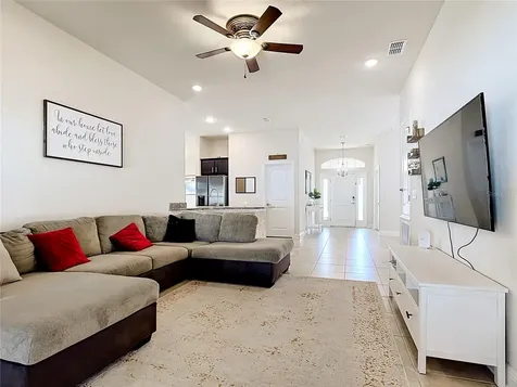 818 Landmark Hills Drive Haines City FL 33844