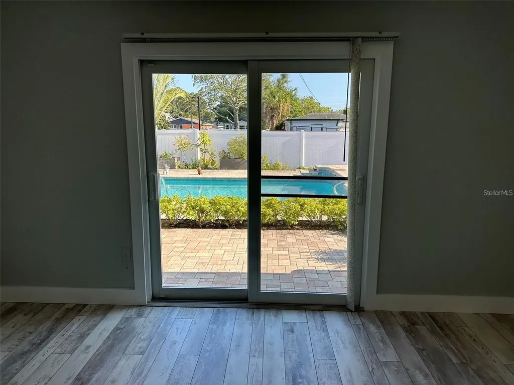 440 50th Avenue N St Petersburg FL 33703