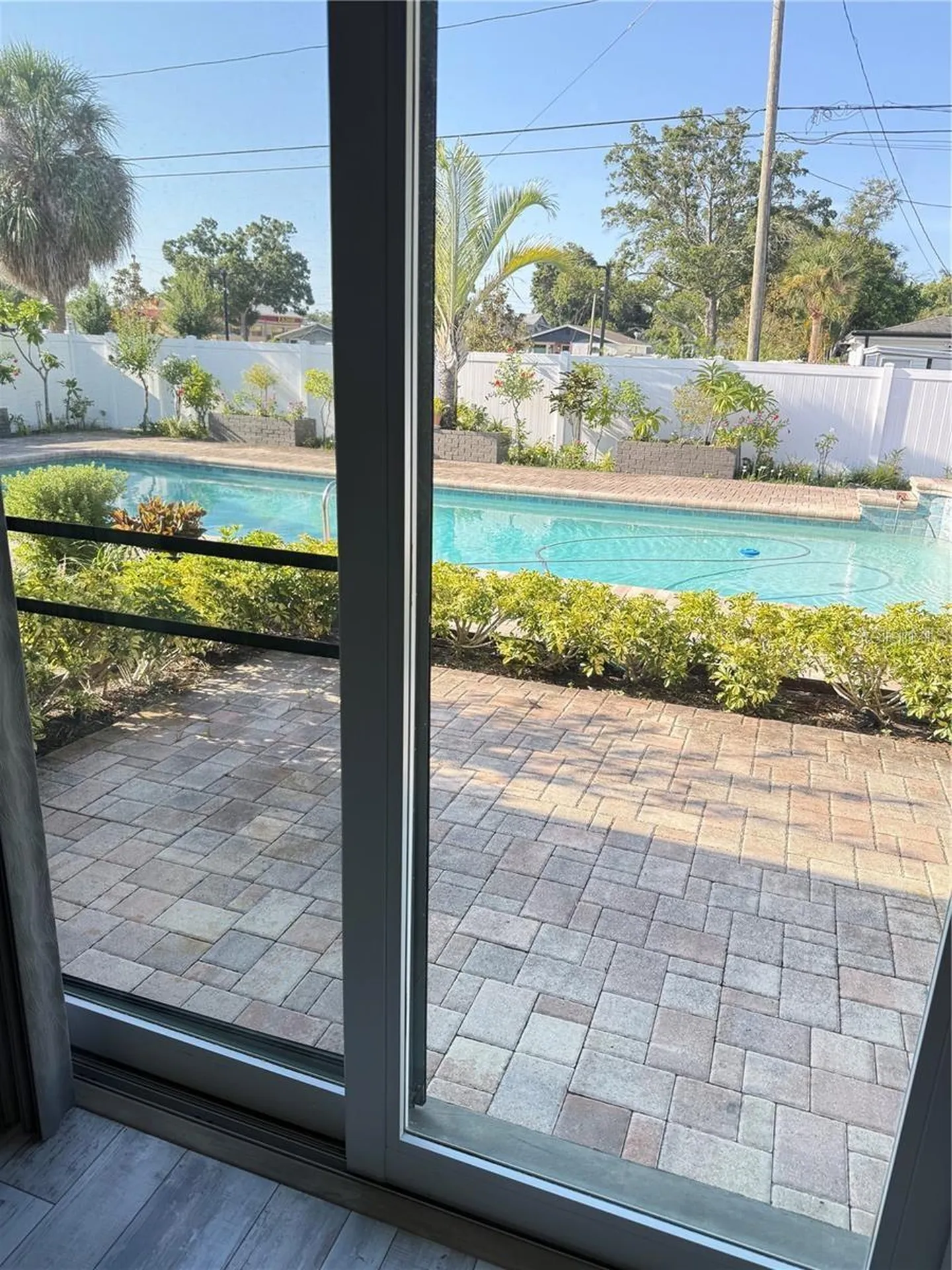440 50th Avenue N St Petersburg FL 33703