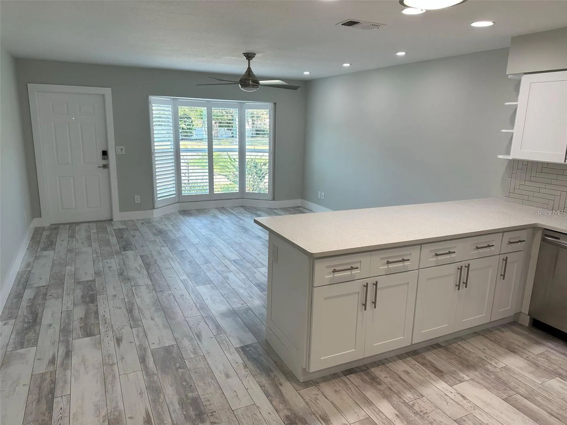 440 50th Avenue N St Petersburg FL 33703