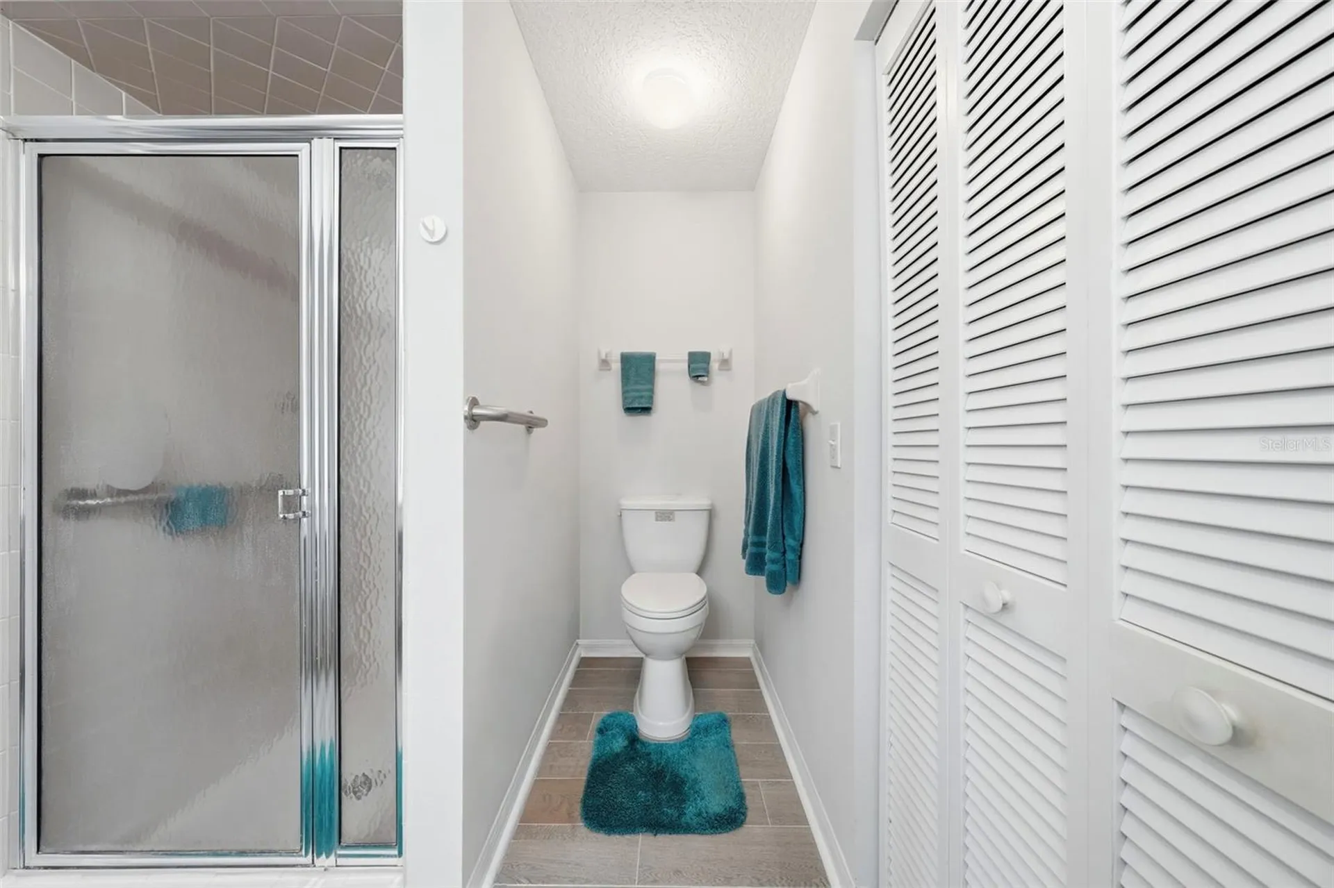 220 Juniper Way Tavares FL 32778