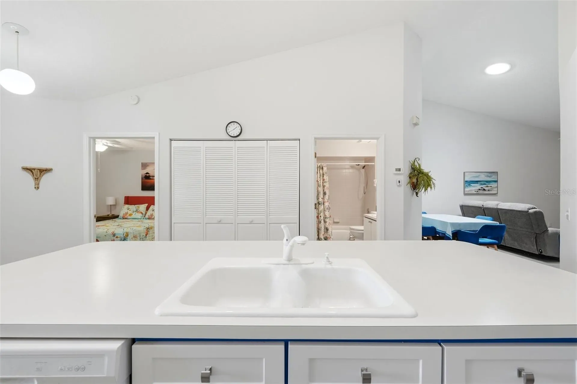 220 Juniper Way Tavares FL 32778