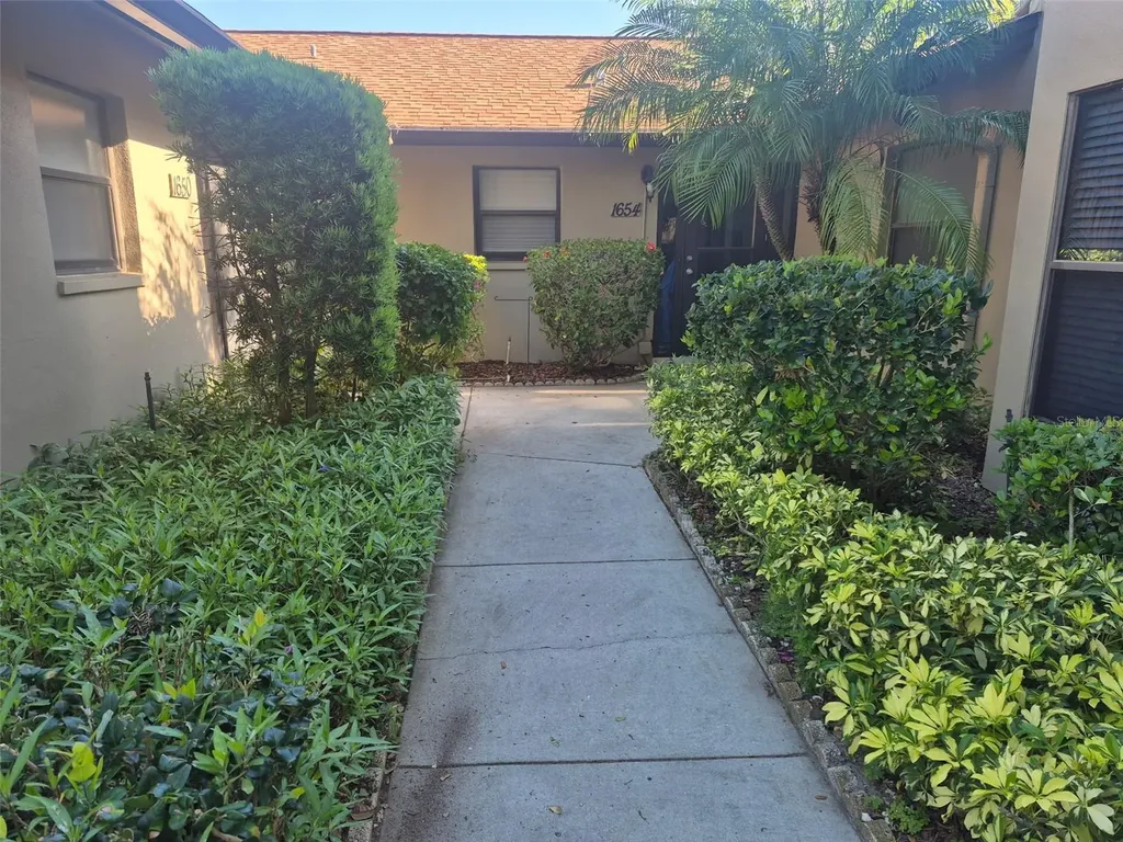 1654 Nash Court Dunedin FL 34698