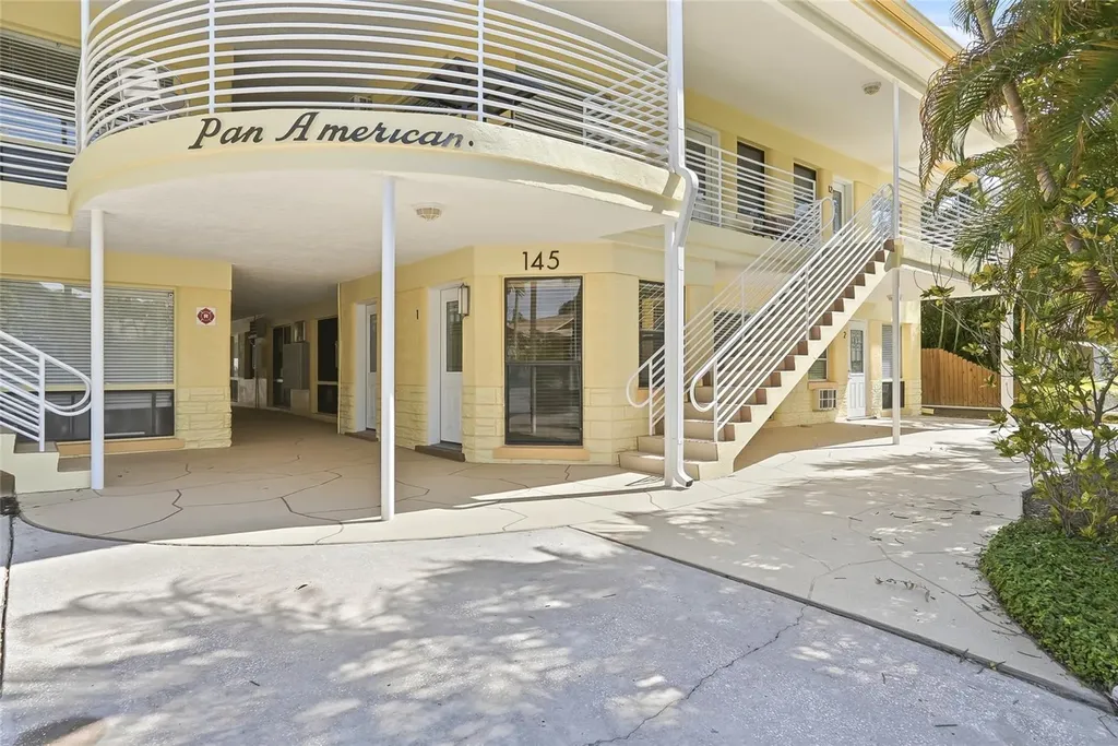 145 10th Avenue N St Petersburg FL 33701