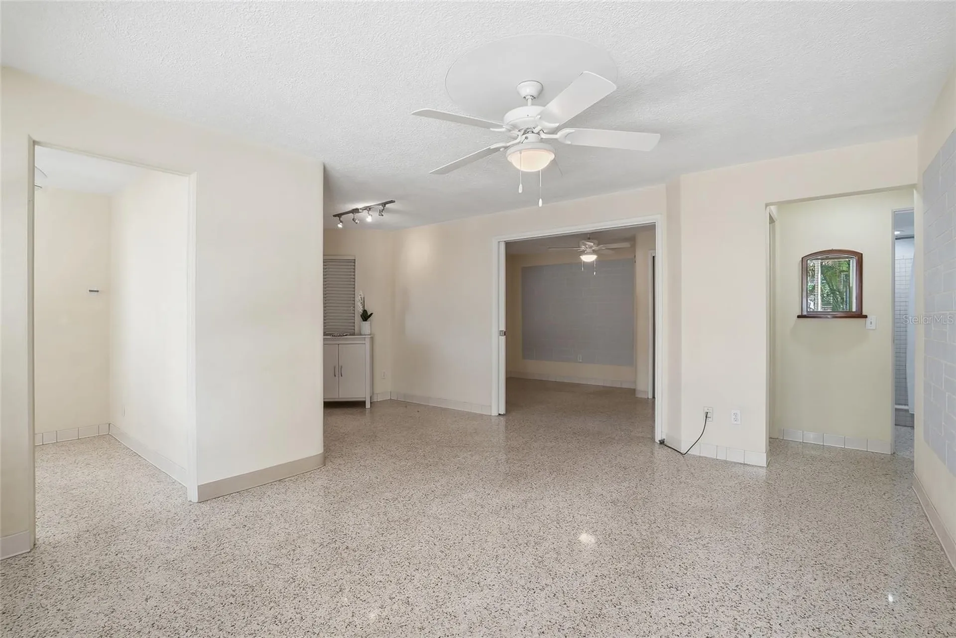 145 10th Avenue N St Petersburg FL 33701