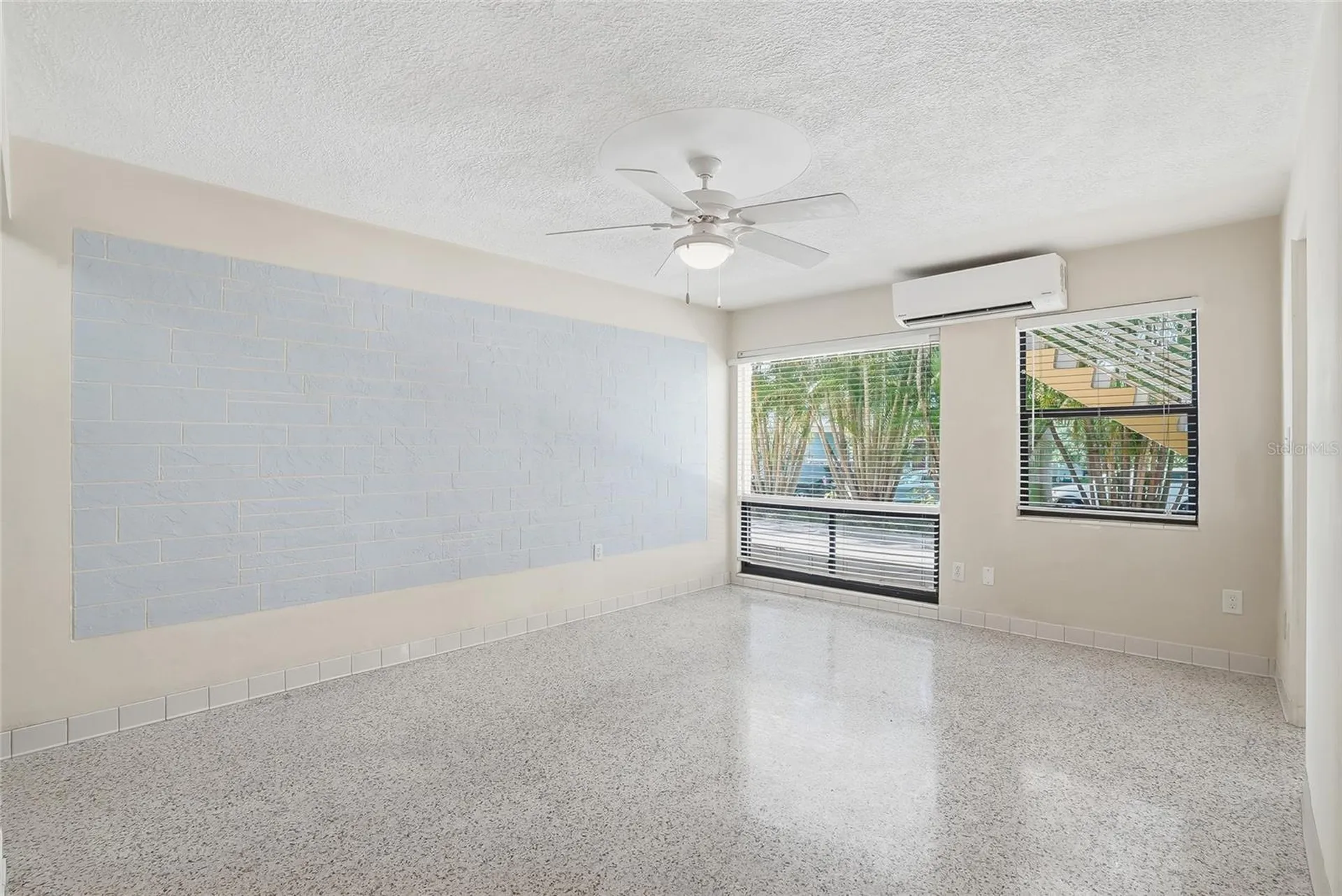 145 10th Avenue N St Petersburg FL 33701