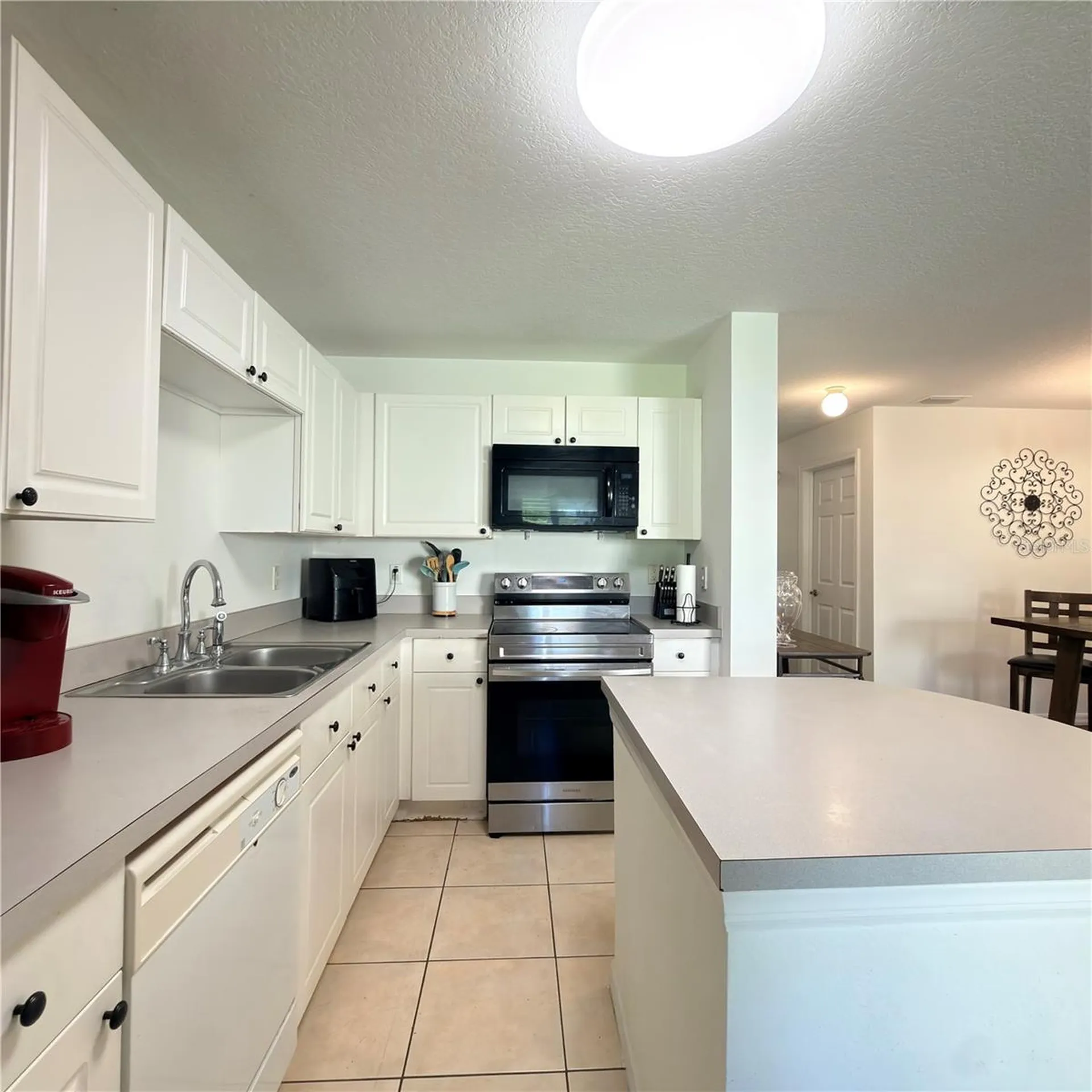 2853 Club Cortile Circle Kissimmee FL 34746