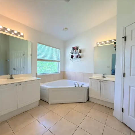 2853 Club Cortile Circle Kissimmee FL 34746