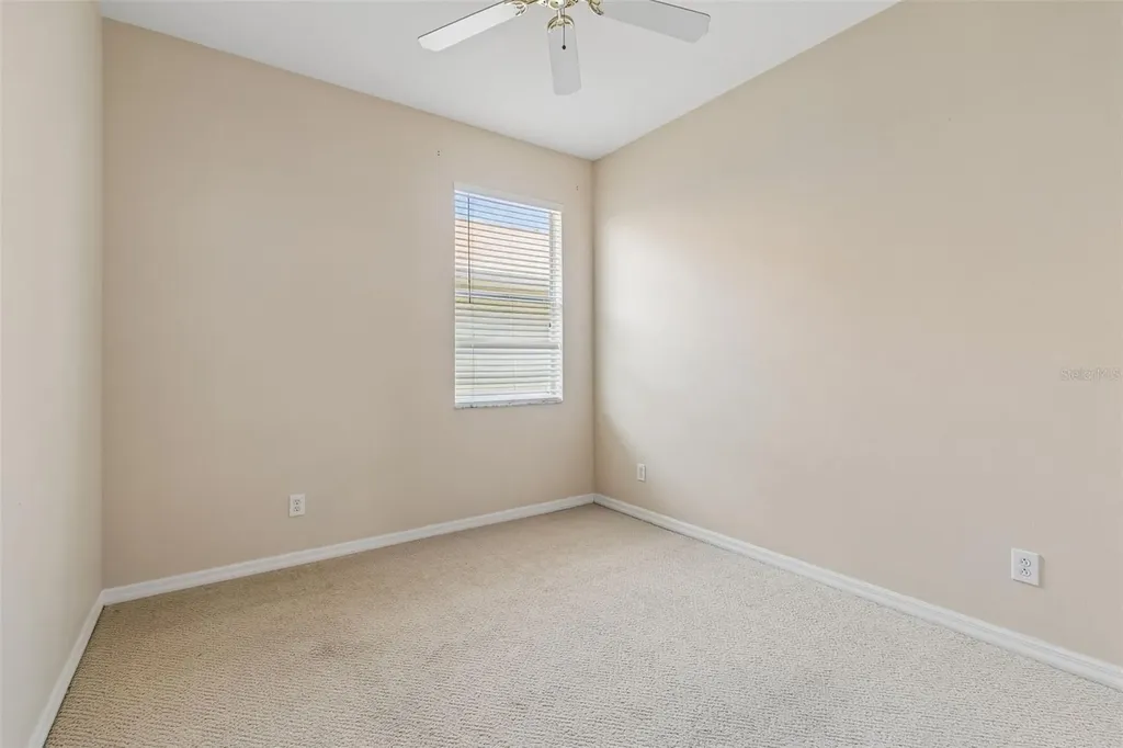 4789 Whispering Wind Avenue Tampa FL 33614
