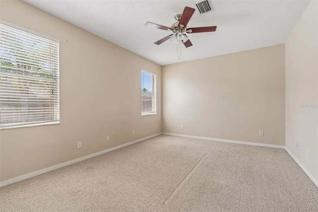 4789 Whispering Wind Avenue Tampa FL 33614