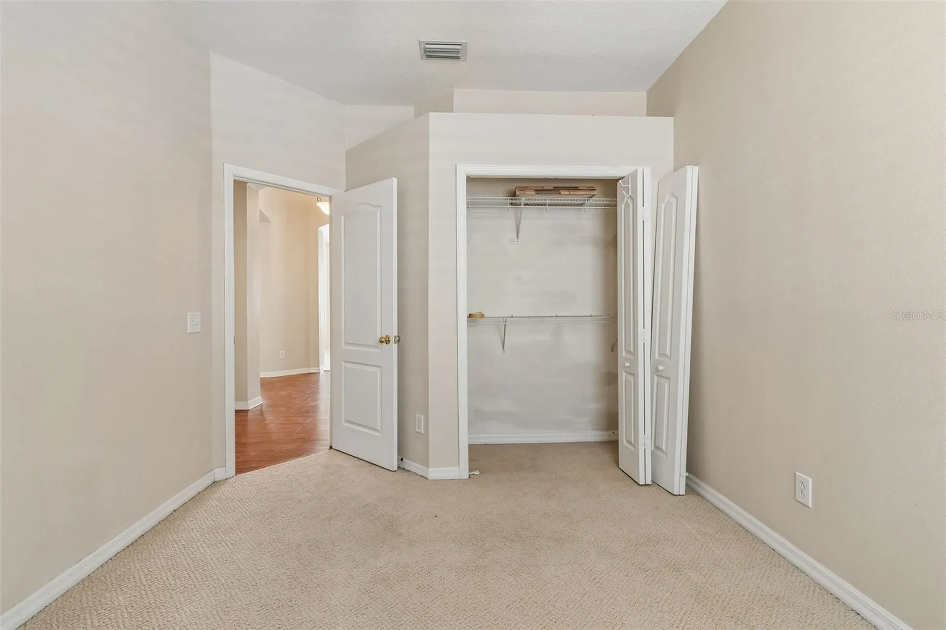 4789 Whispering Wind Avenue Tampa FL 33614