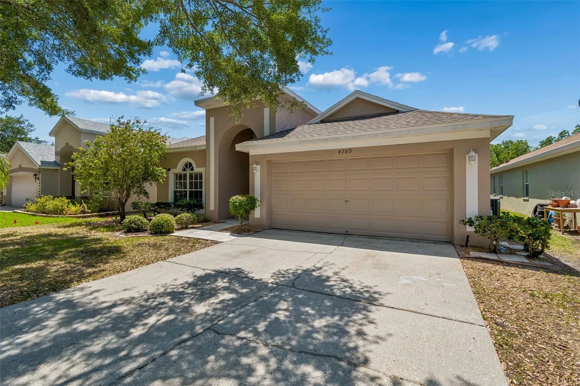 4789 Whispering Wind Avenue Tampa FL 33614