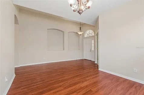 4789 Whispering Wind Avenue Tampa FL 33614