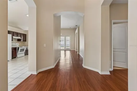 4789 Whispering Wind Avenue Tampa FL 33614