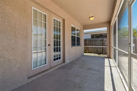 4789 Whispering Wind Avenue Tampa FL 33614