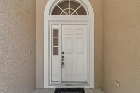 4789 Whispering Wind Avenue Tampa FL 33614