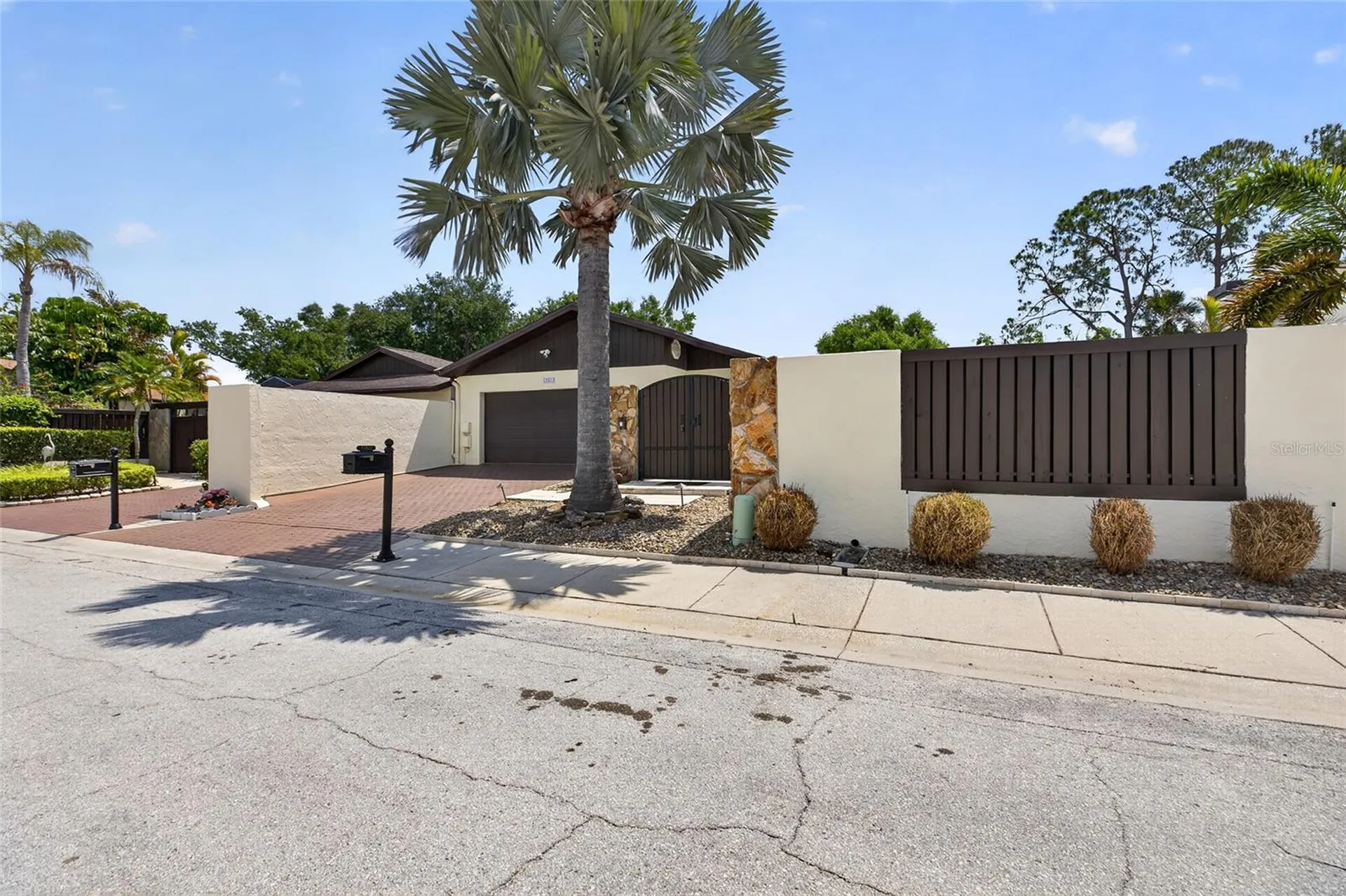 13522 Avista Drive Tampa FL 33624
