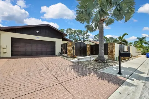 13522 Avista Drive Tampa FL 33624
