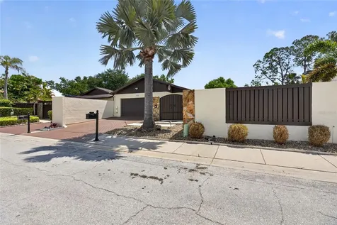 13522 Avista Drive Tampa FL 33624