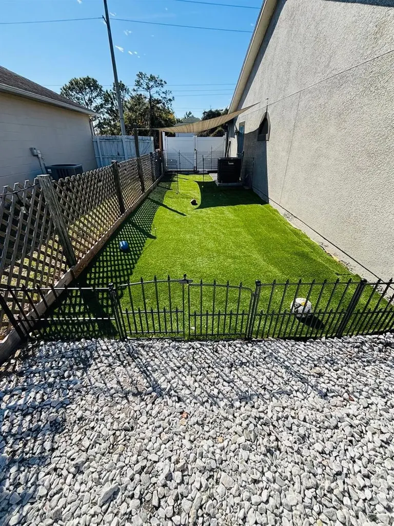 1464 Howland Boulevard Deltona FL 32738
