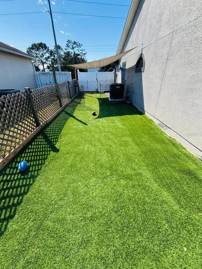 1464 Howland Boulevard Deltona FL 32738