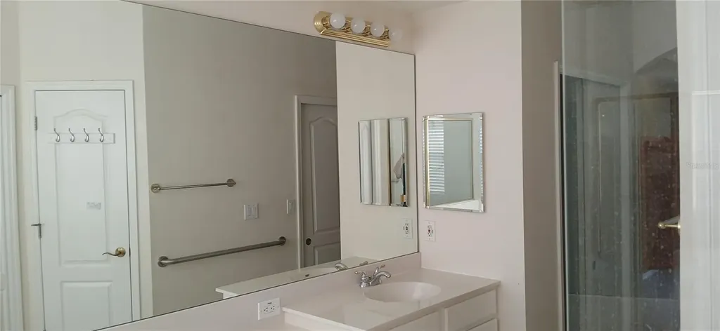 364 Ventura Drive Oldsmar FL 34677