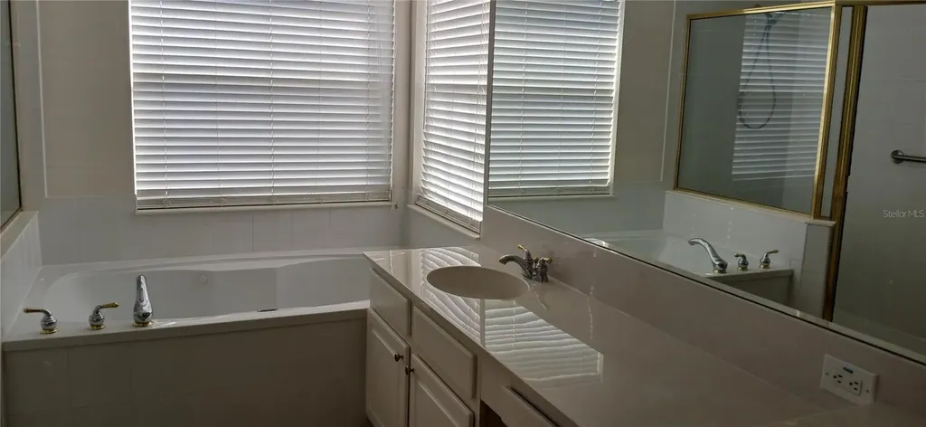 364 Ventura Drive Oldsmar FL 34677