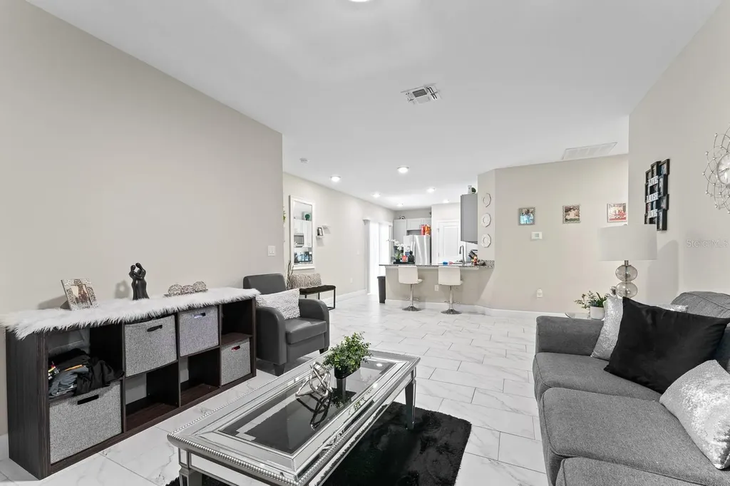 242 E Main Street E Haines City FL 33844