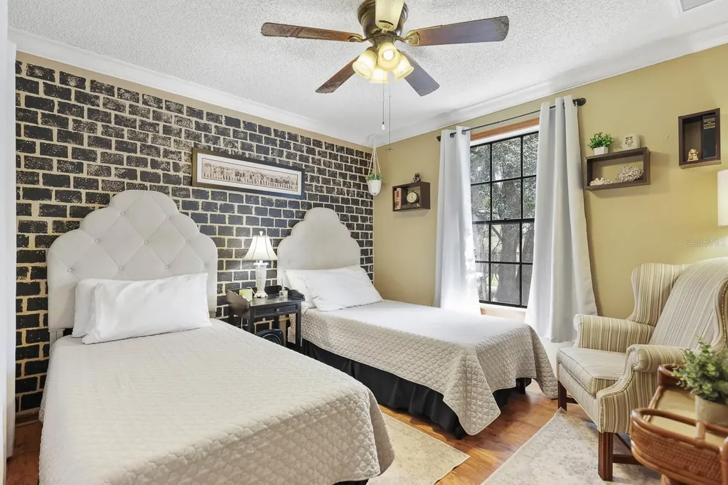 314 Bloomingfield Drive Brandon FL 33511