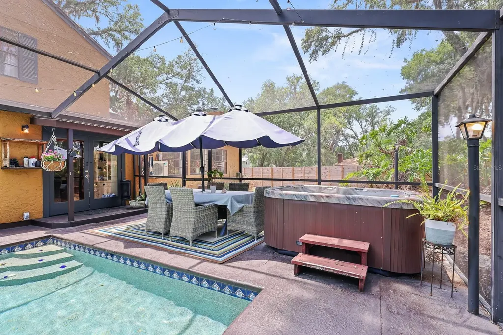 314 Bloomingfield Drive Brandon FL 33511